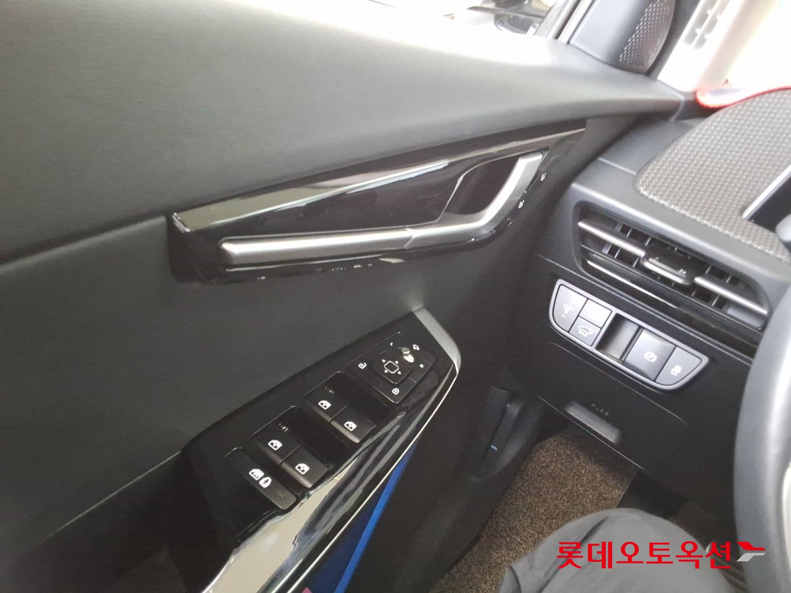 2022 - kia ev6