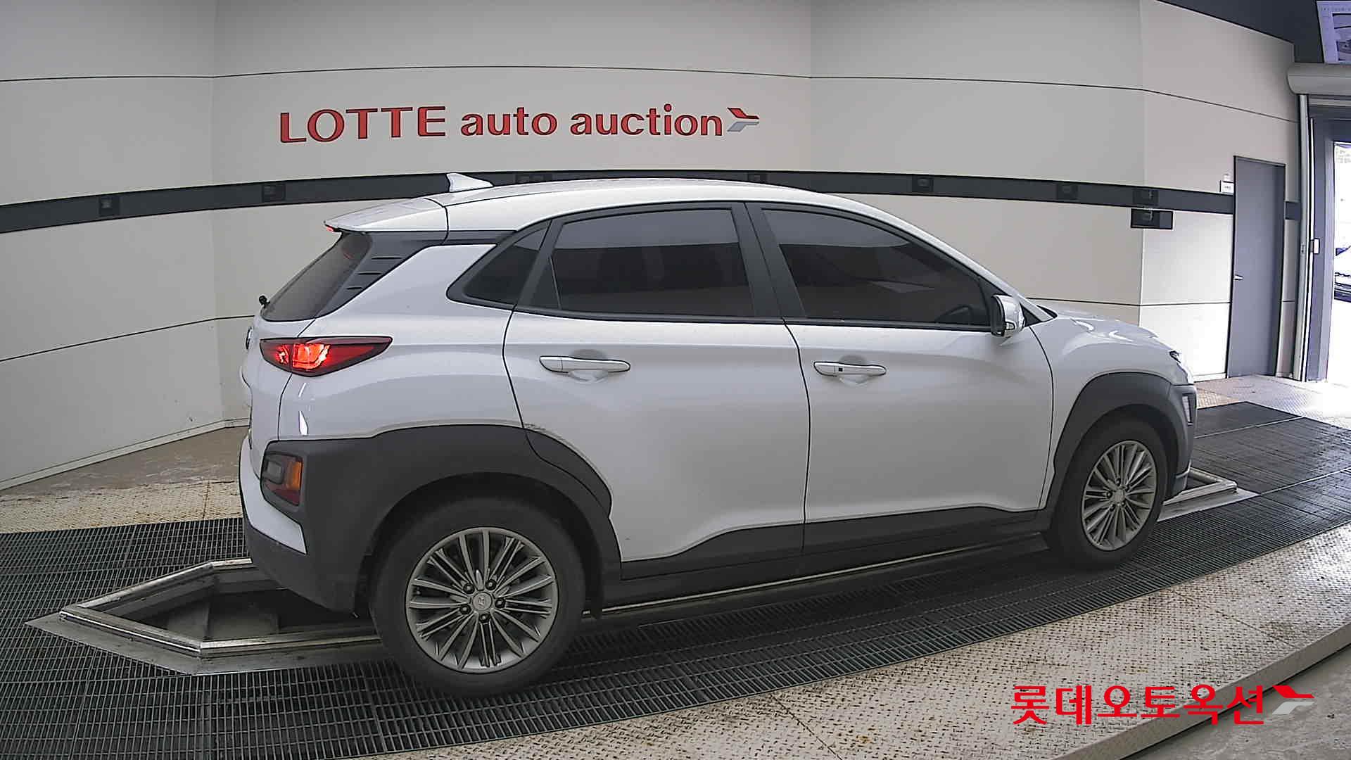 2020 - hyundai kona