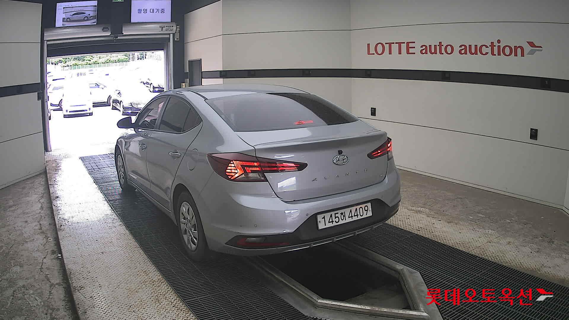 2020 - hyundai avante