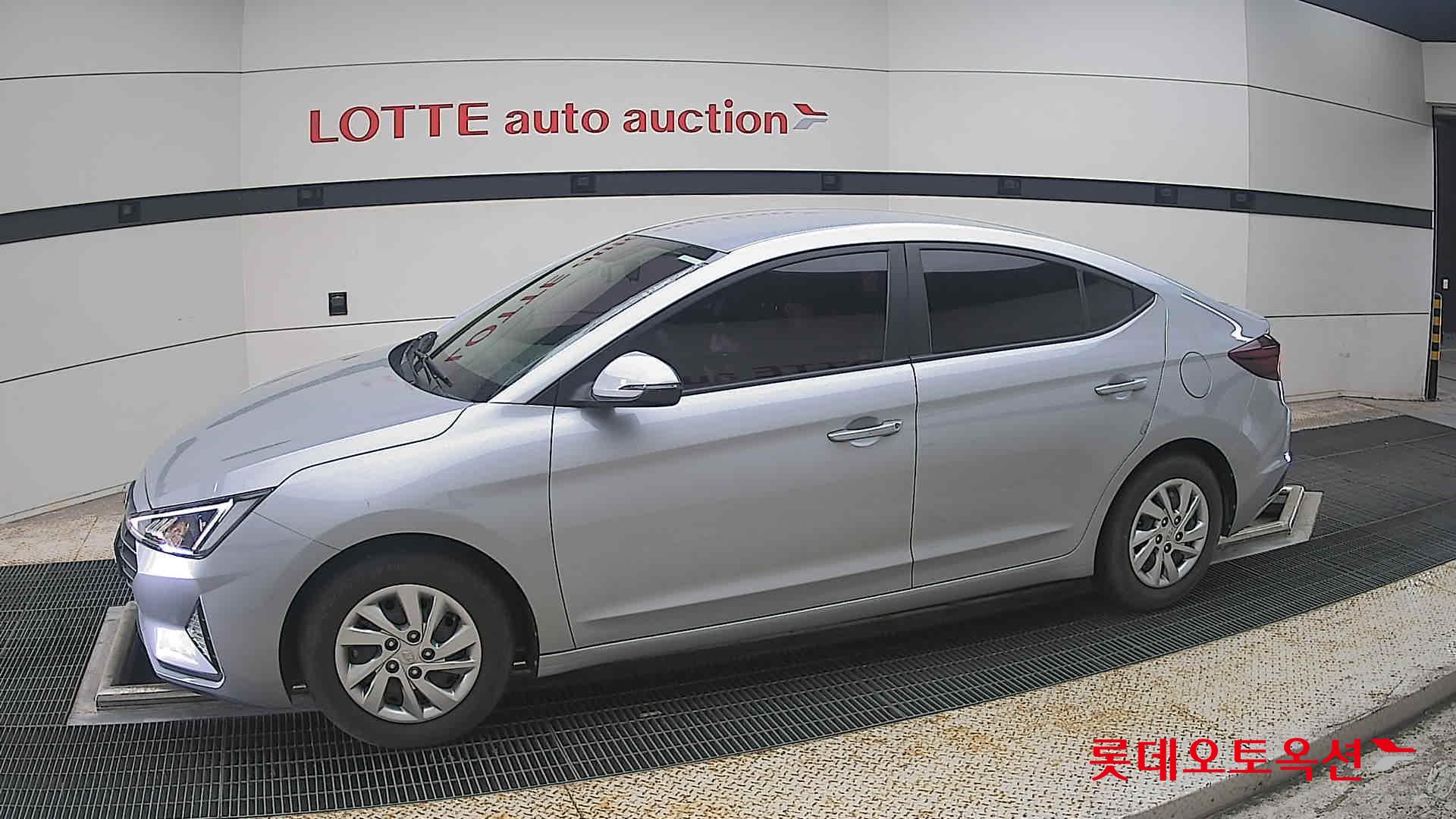 2020 - hyundai avante