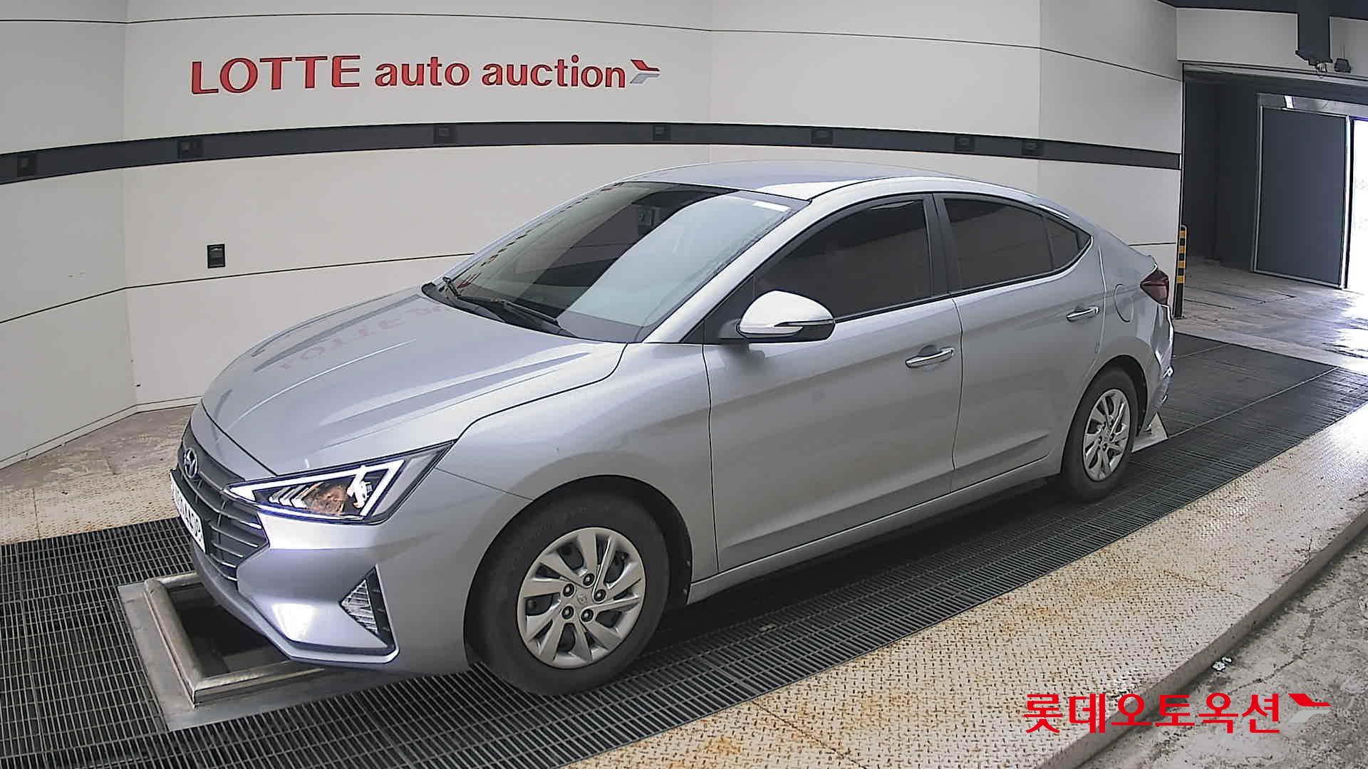 2020 - hyundai avante