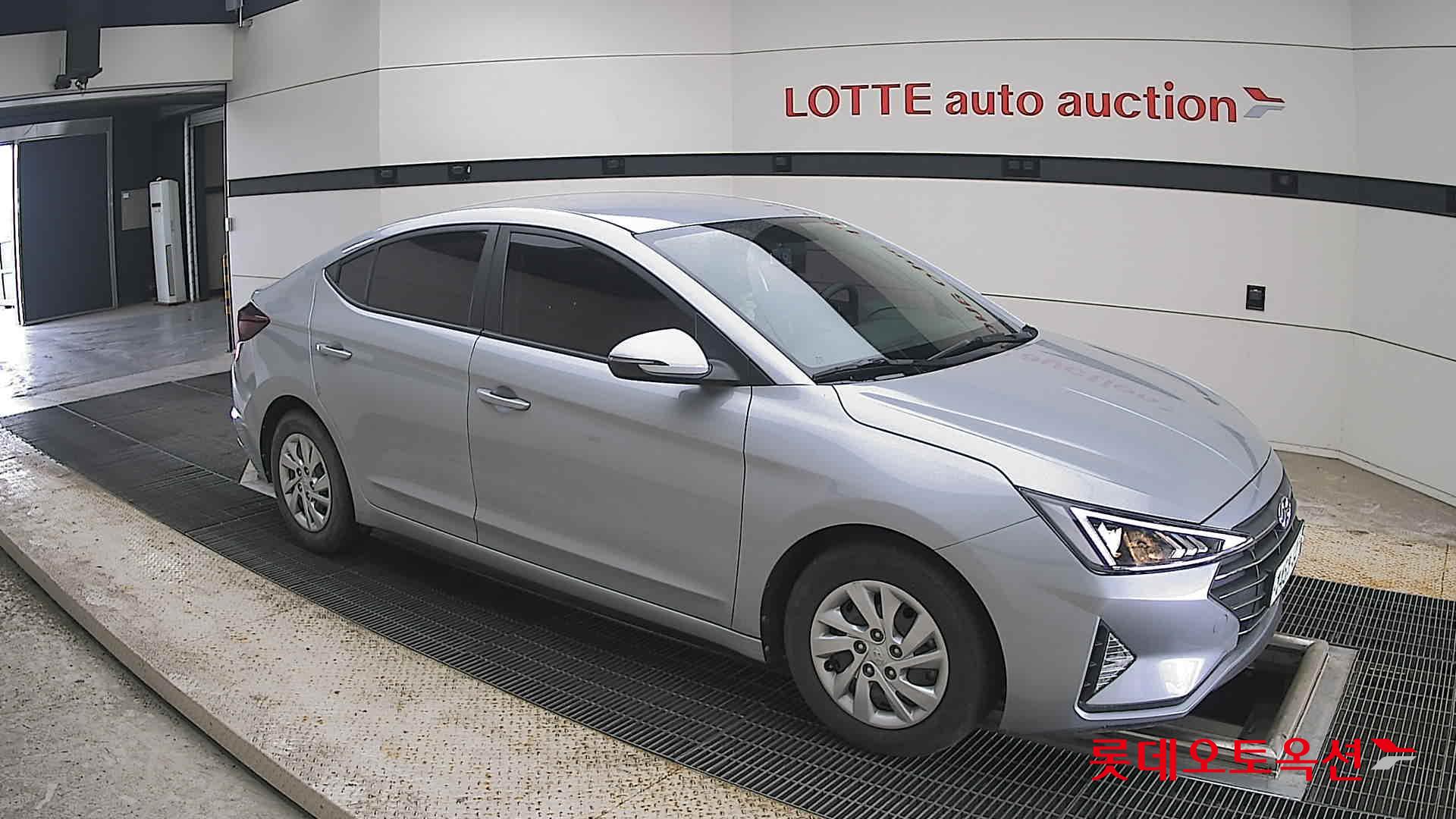 2020 - hyundai avante