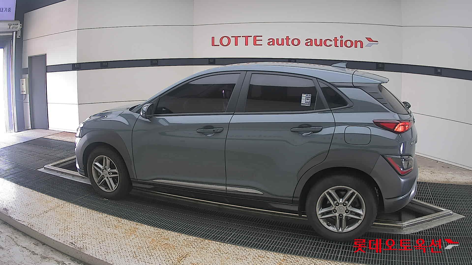 2021 - hyundai kona