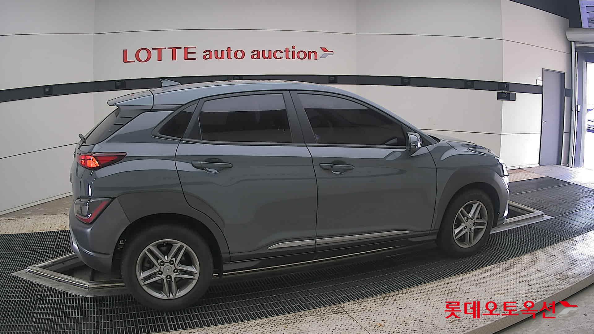 2021 - hyundai kona