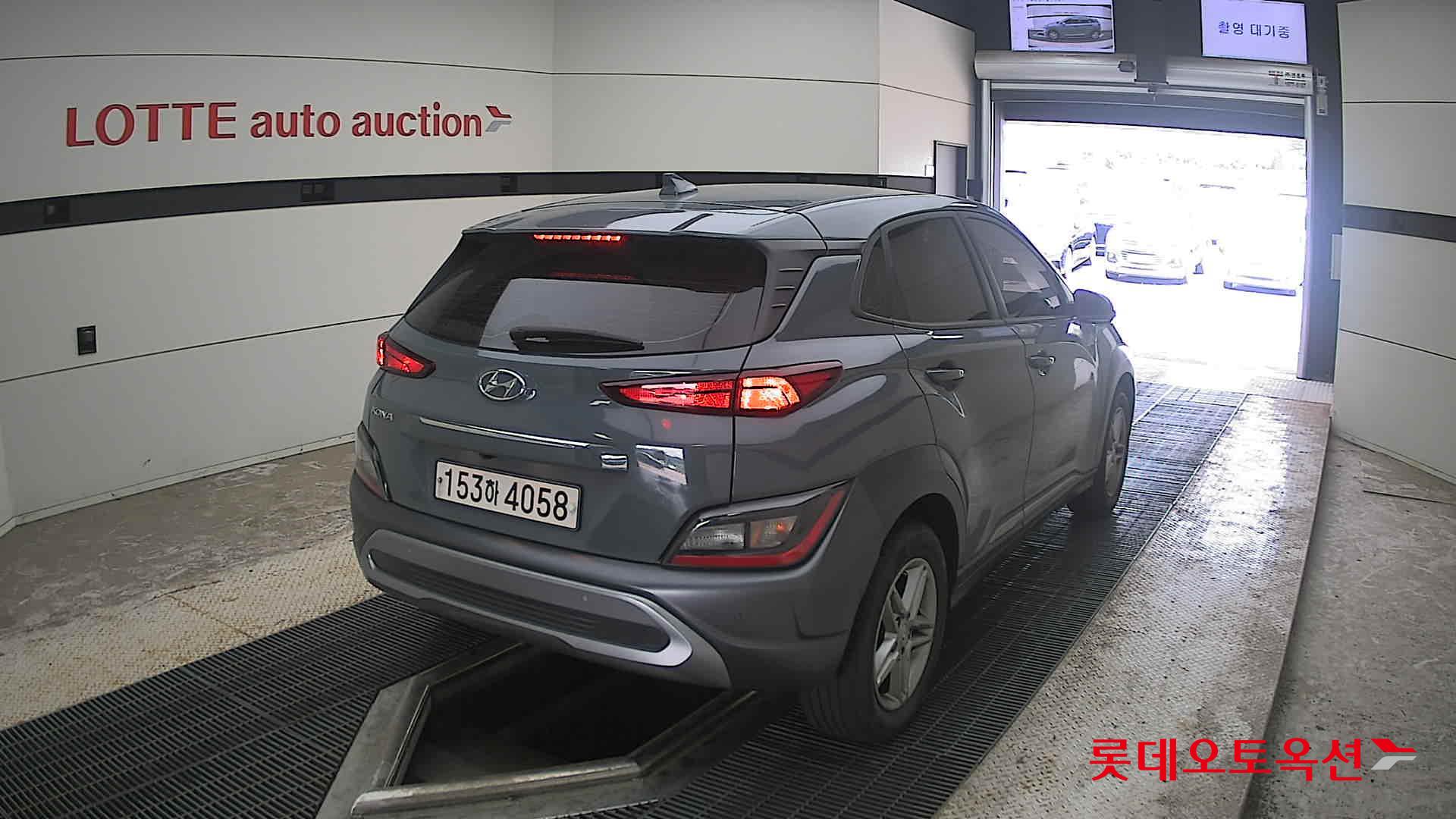 2021 - hyundai kona