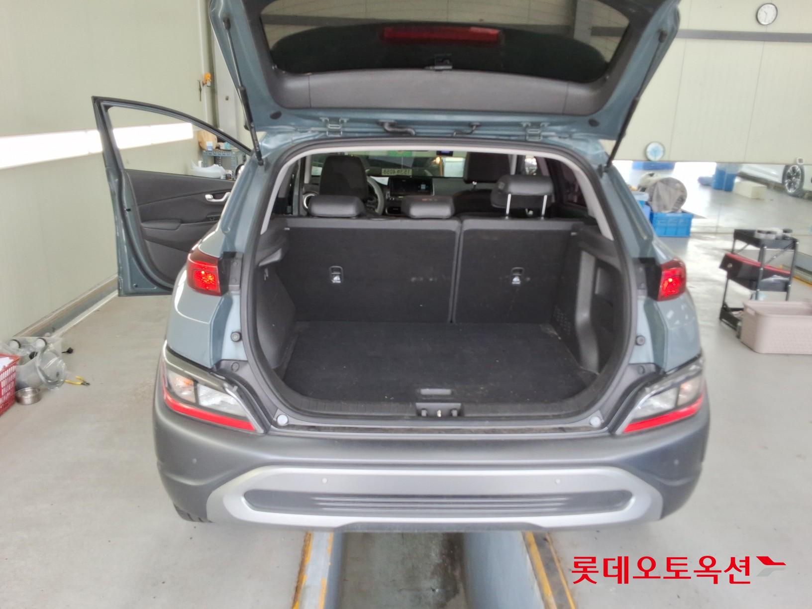2021 - hyundai kona