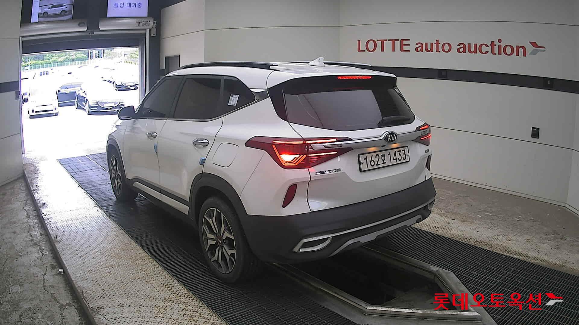2022 - kia seltos