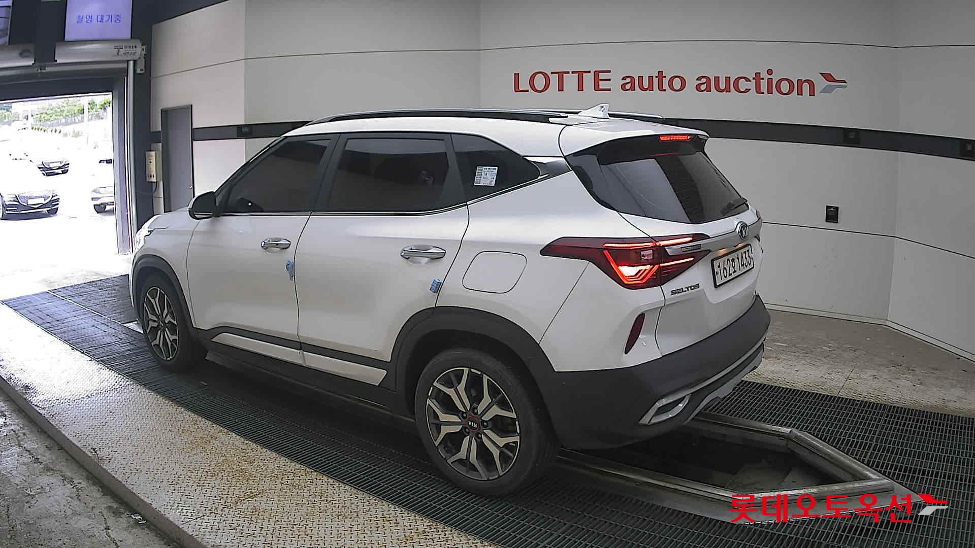 2022 - kia seltos
