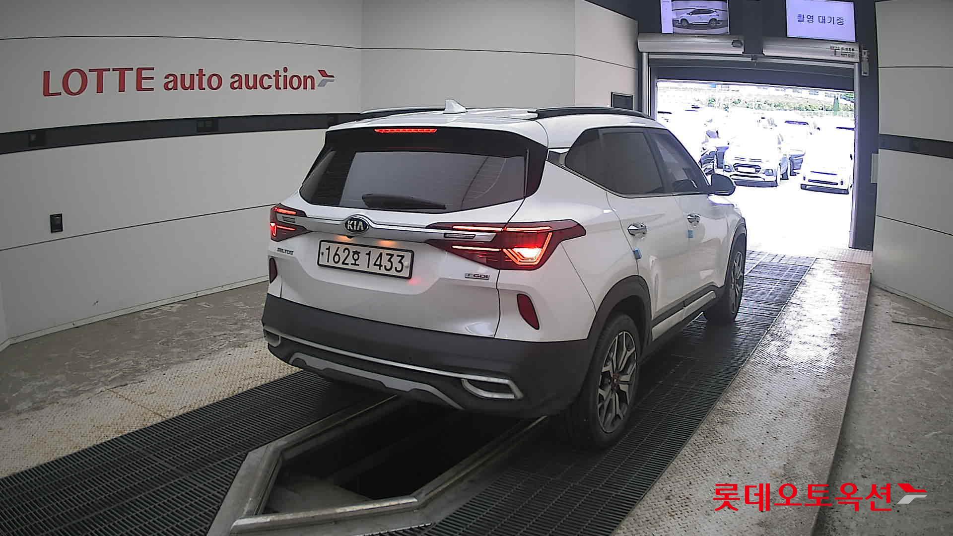 2022 - kia seltos