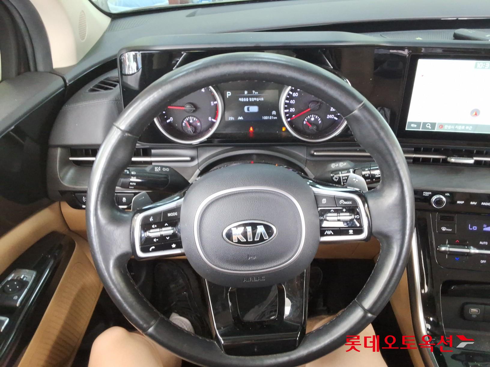 2021 - kia carnival