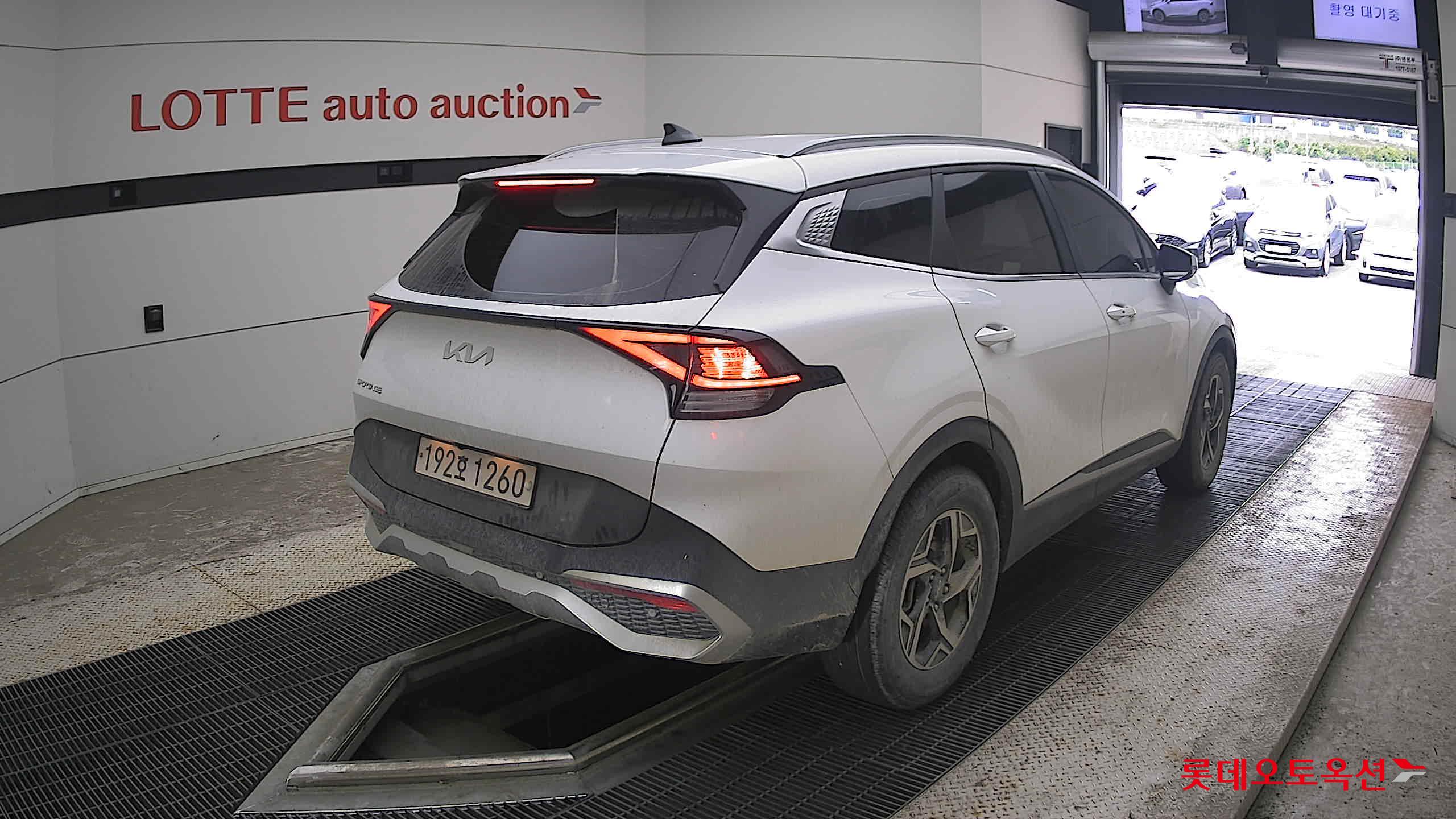 2022 - kia sportage