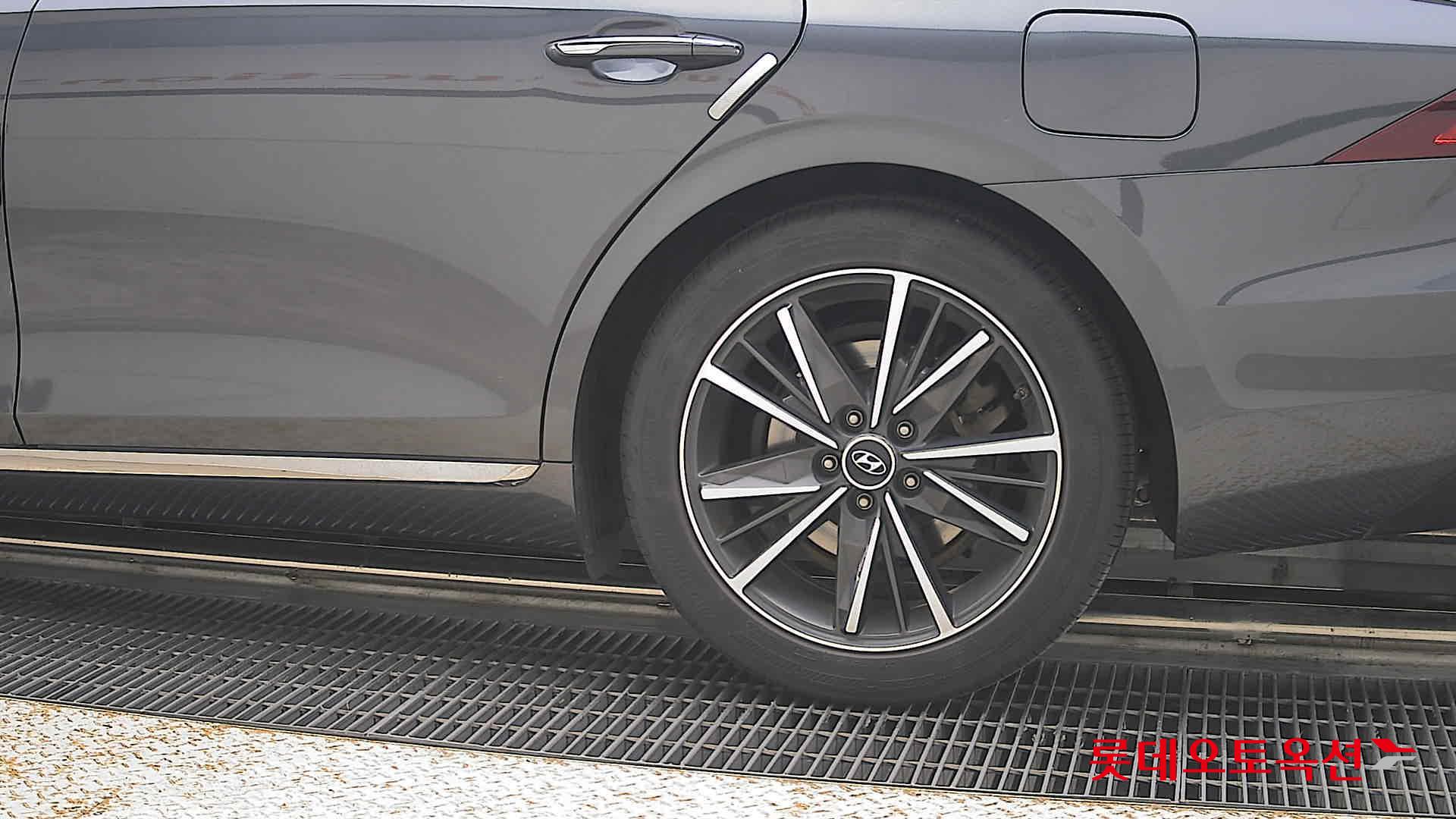 2023 - hyundai grandeur