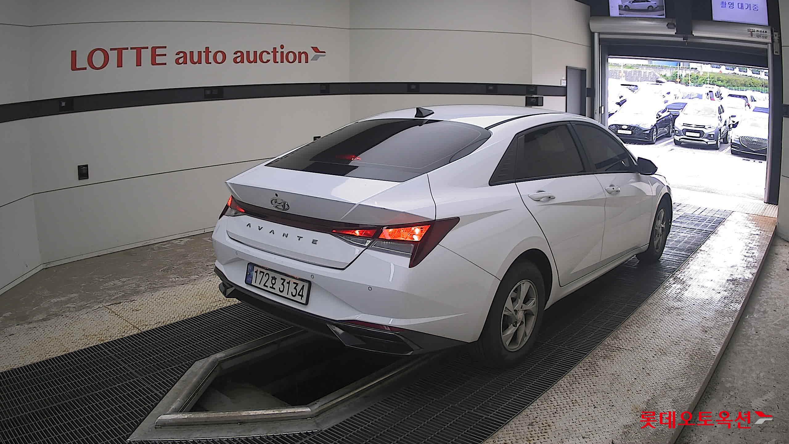 2023 - hyundai avante