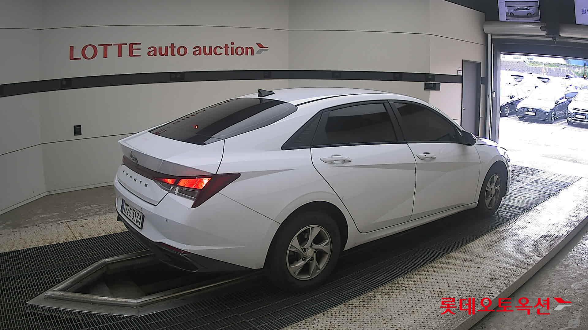 2023 - hyundai avante