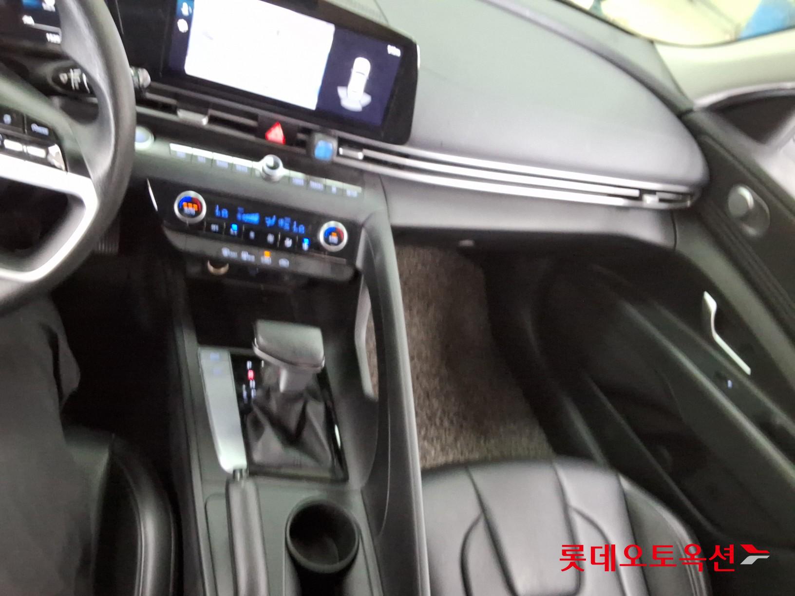 2023 - hyundai avante