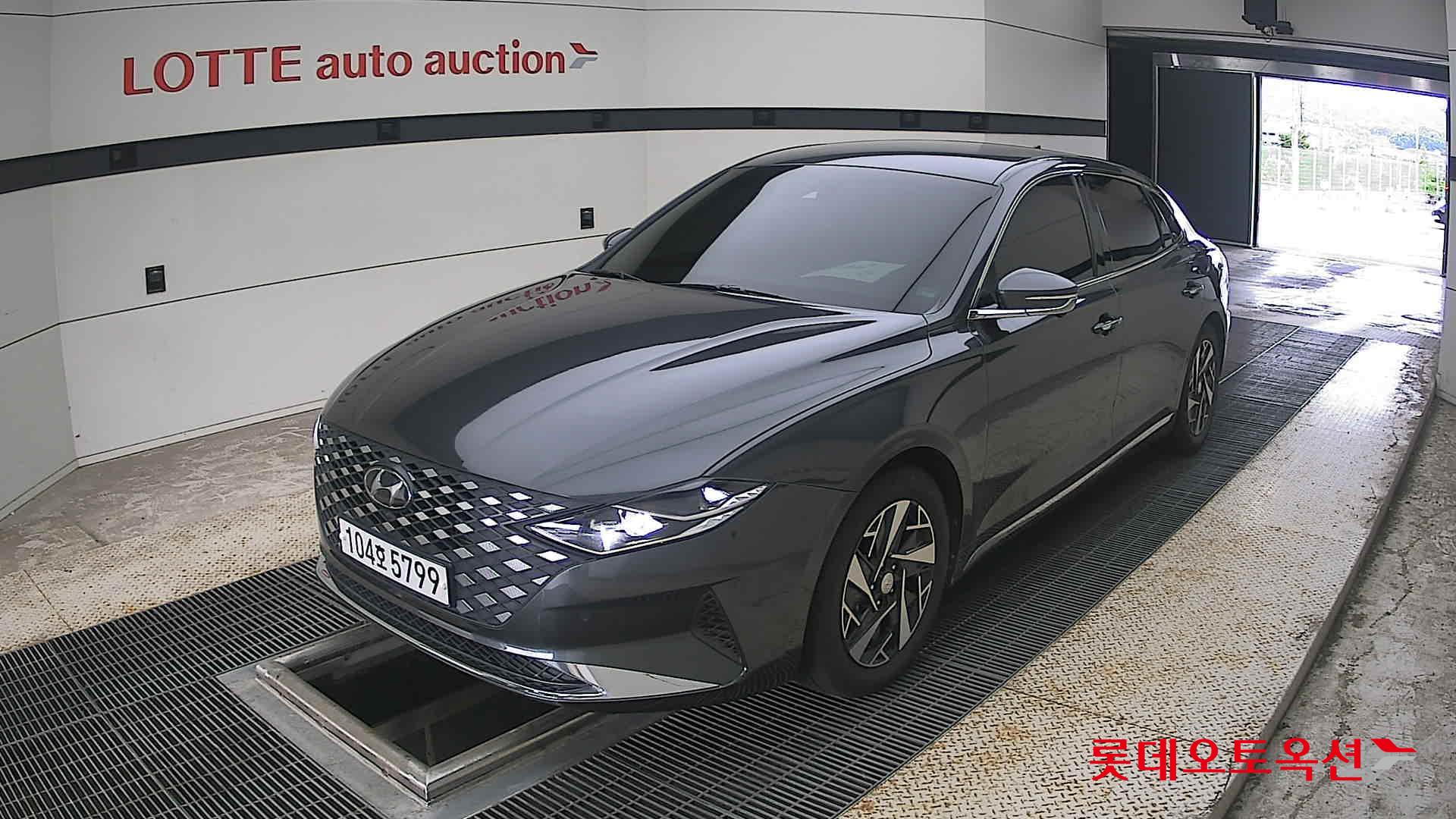 2020 - hyundai grandeur