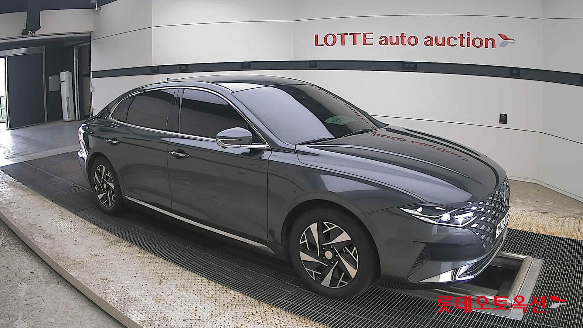 2020 - hyundai grandeur
