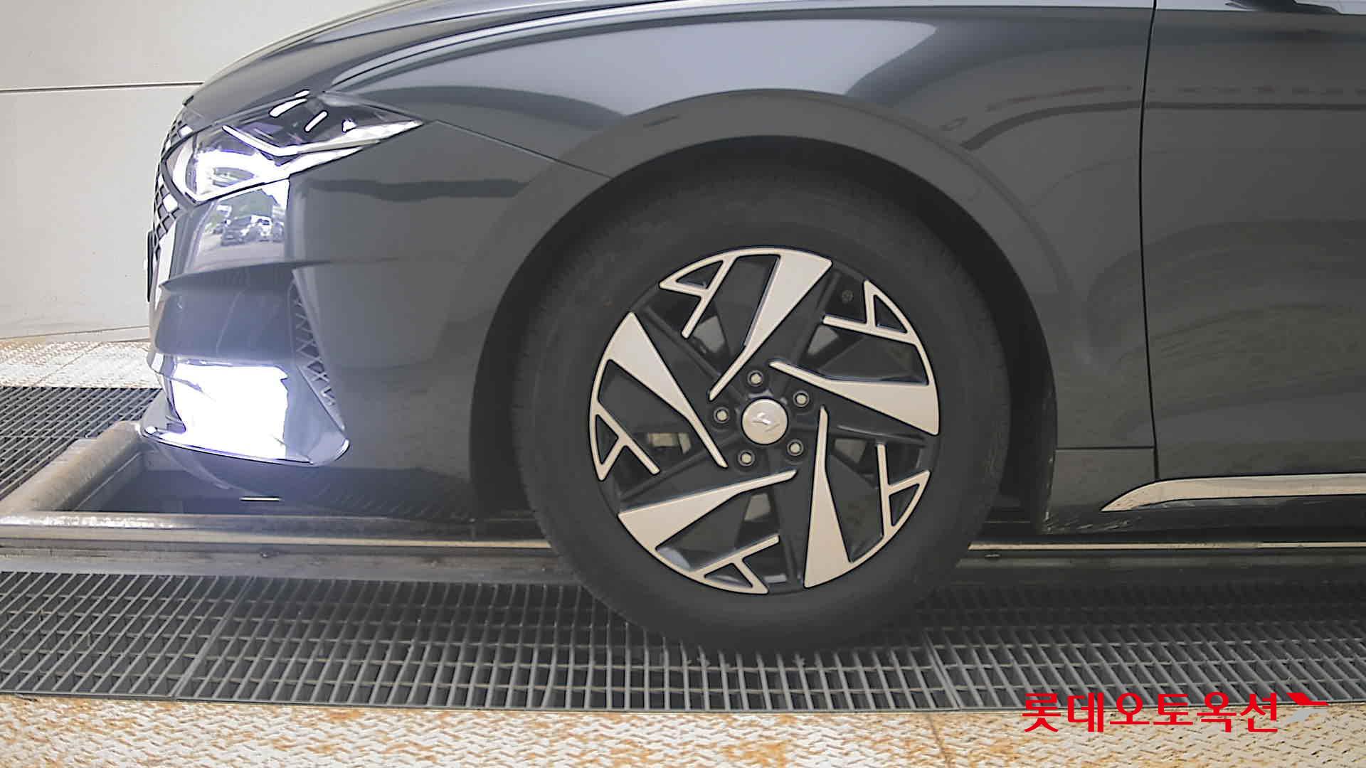 2020 - hyundai grandeur
