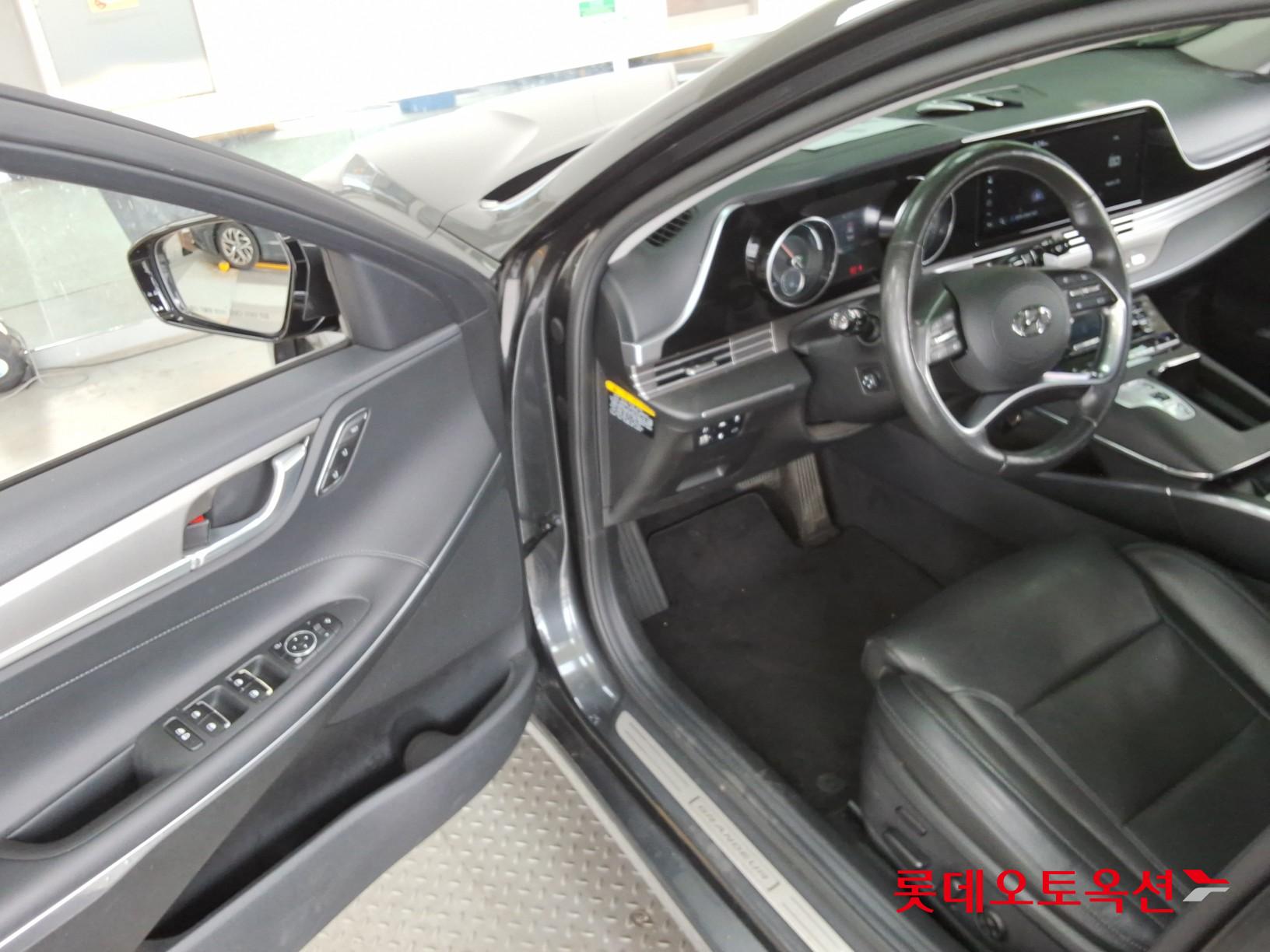 2020 - hyundai grandeur