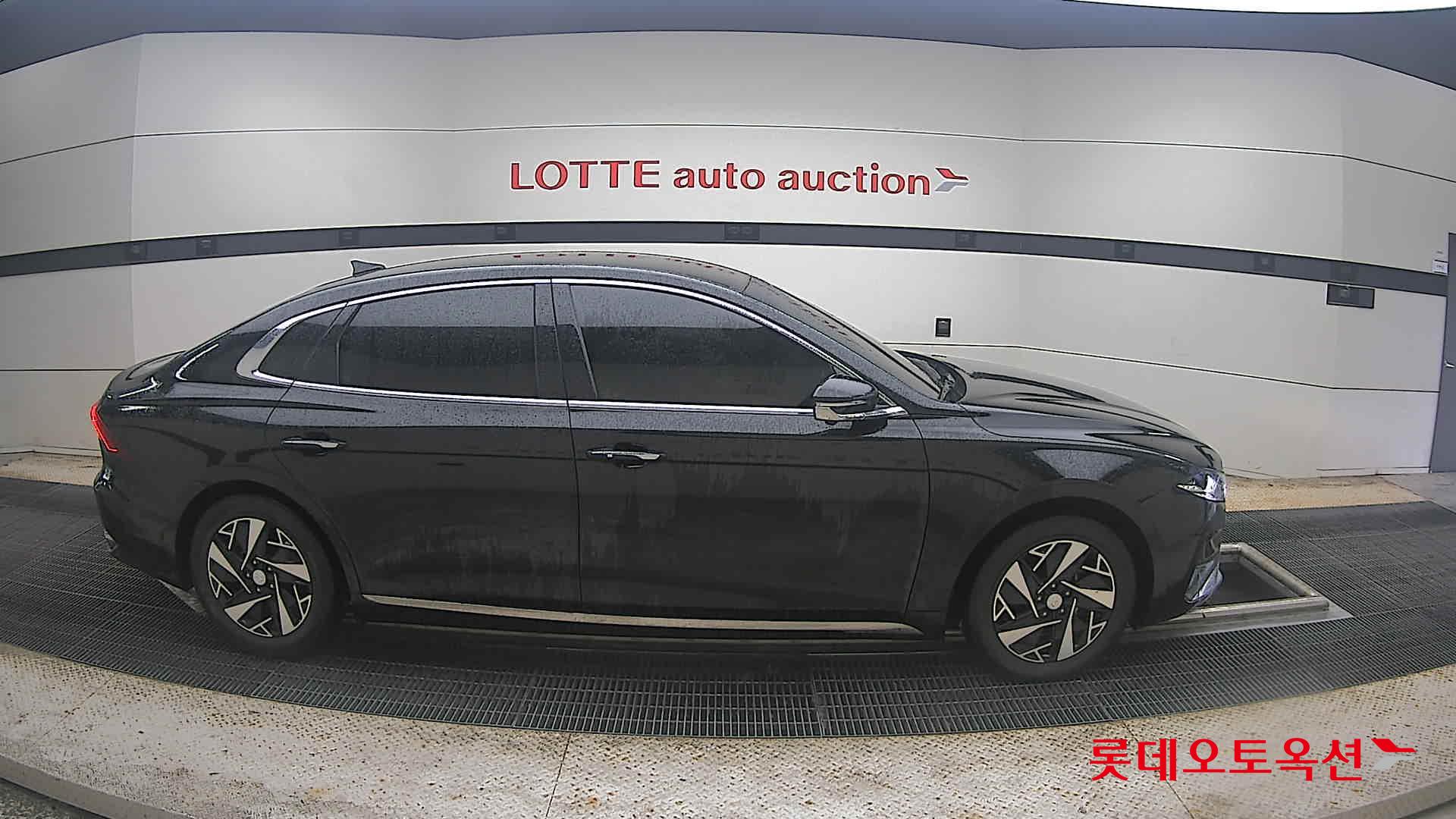 2022 - hyundai grandeur