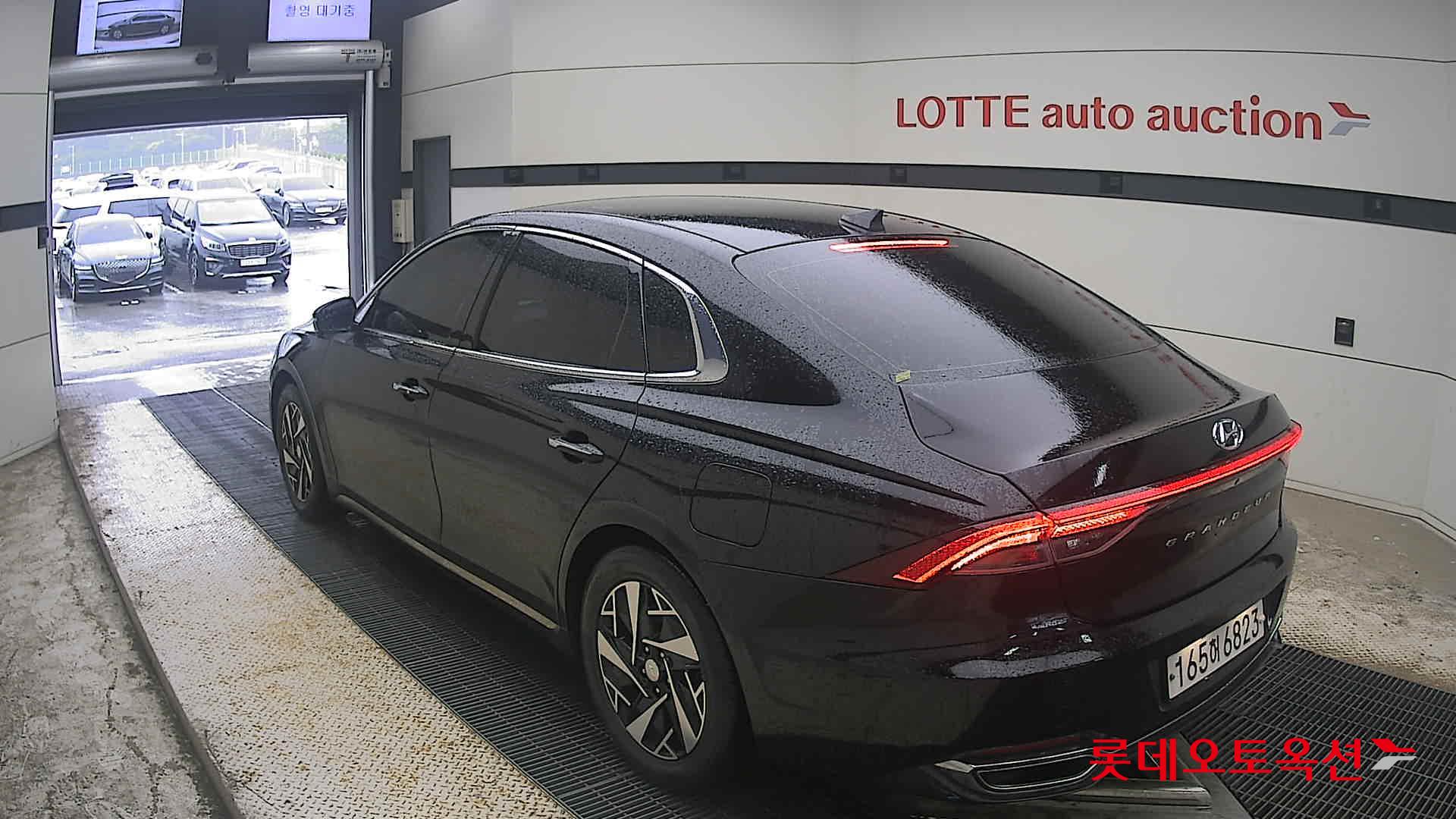 2022 - hyundai grandeur
