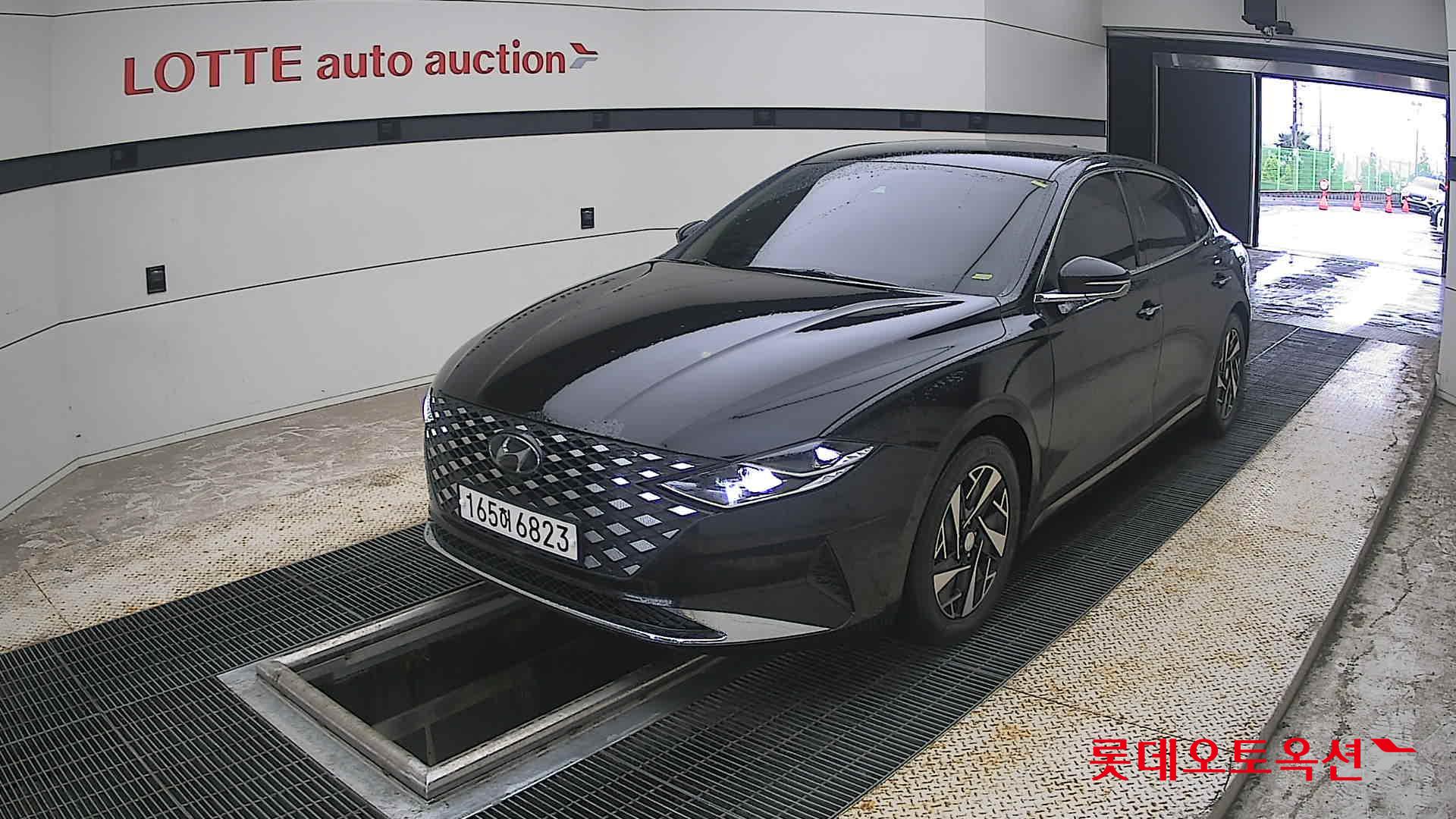 2022 - hyundai grandeur