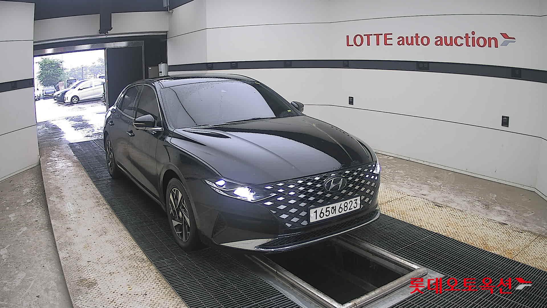 2022 - hyundai grandeur