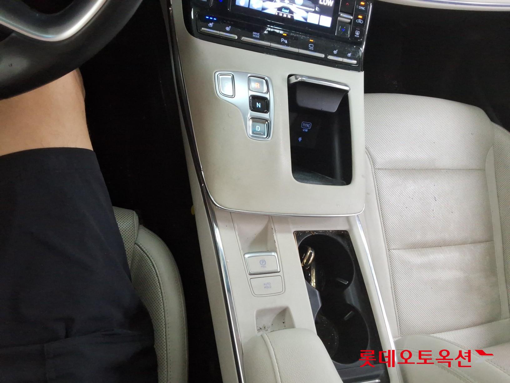 2022 - hyundai grandeur