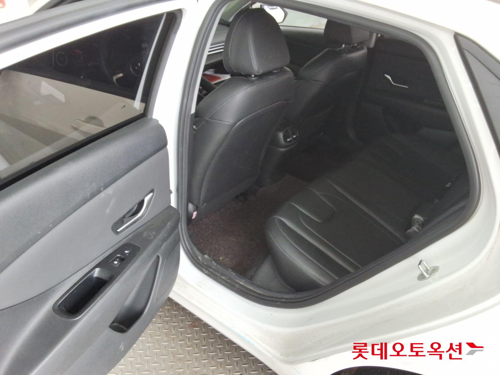 2023 - hyundai avante