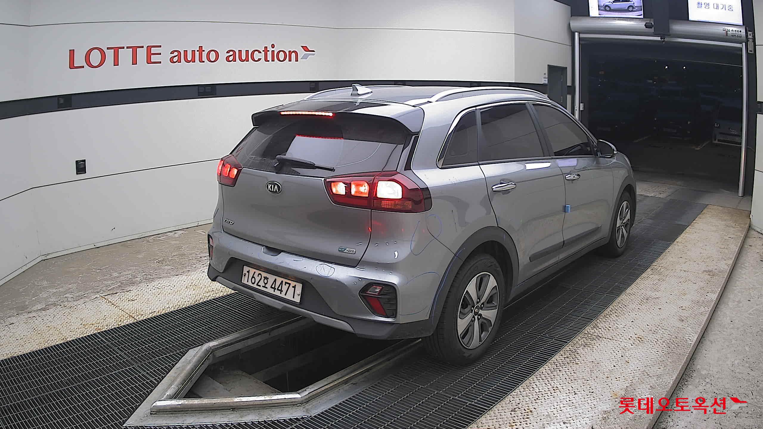 2021 - kia niro