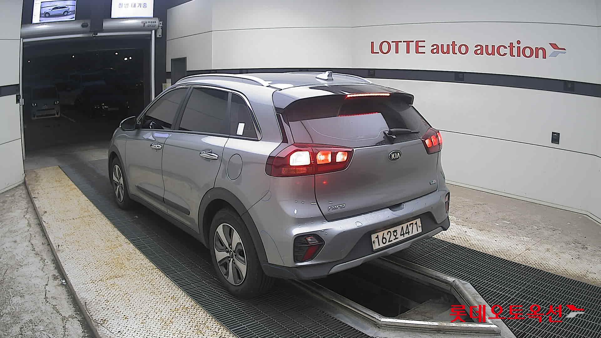 2021 - kia niro