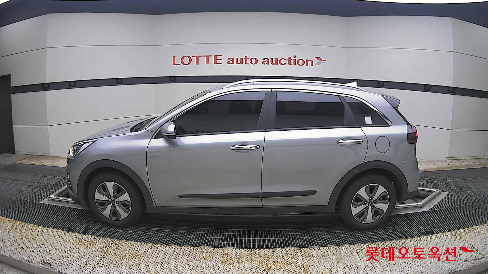 2021 - kia niro