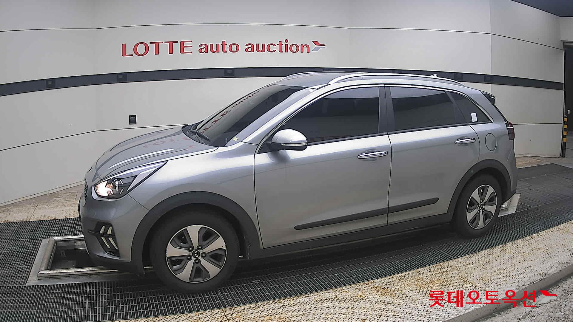 2021 - kia niro