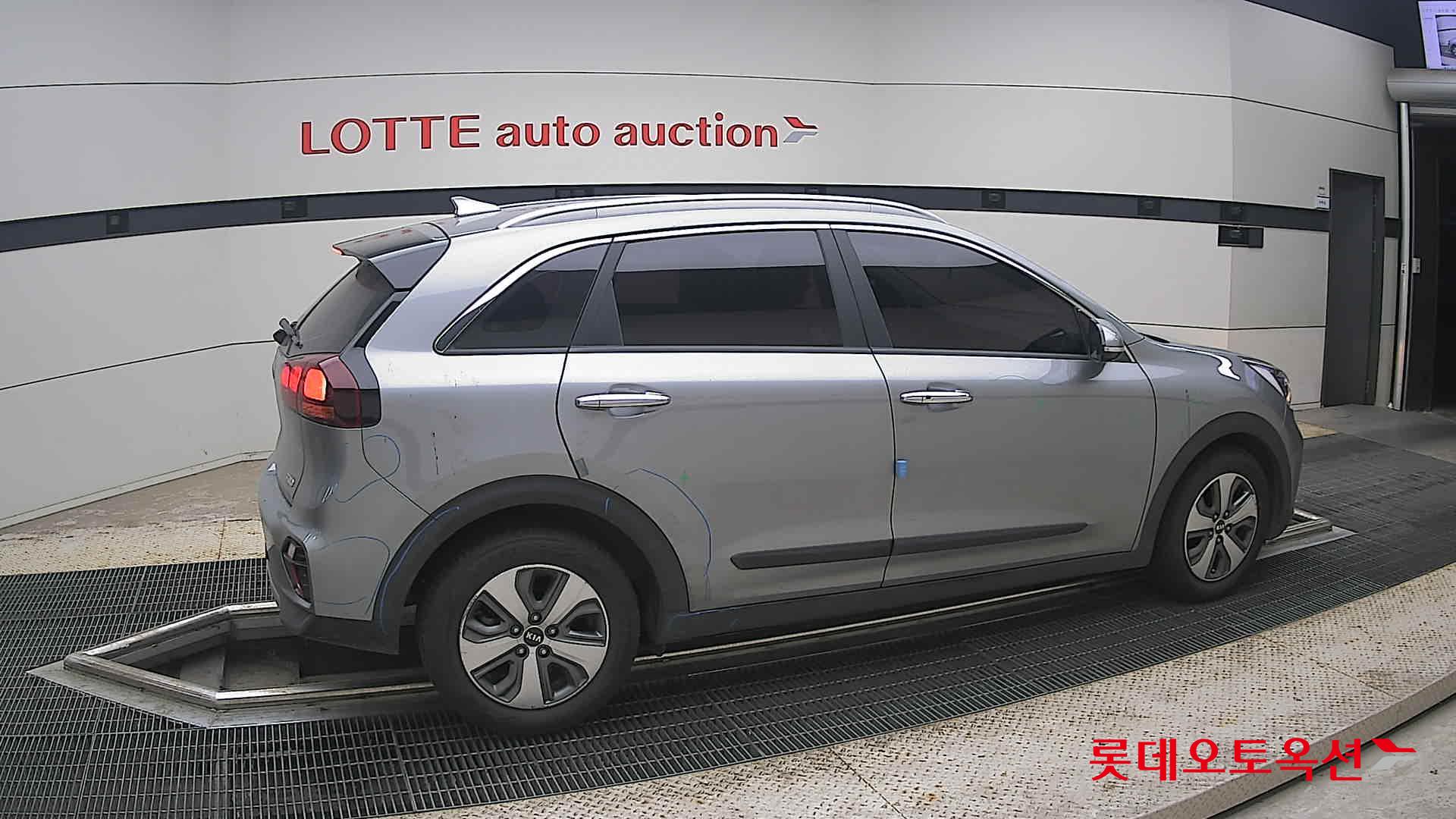 2021 - kia niro