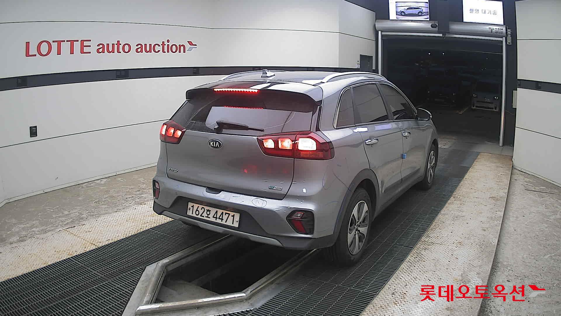 2021 - kia niro