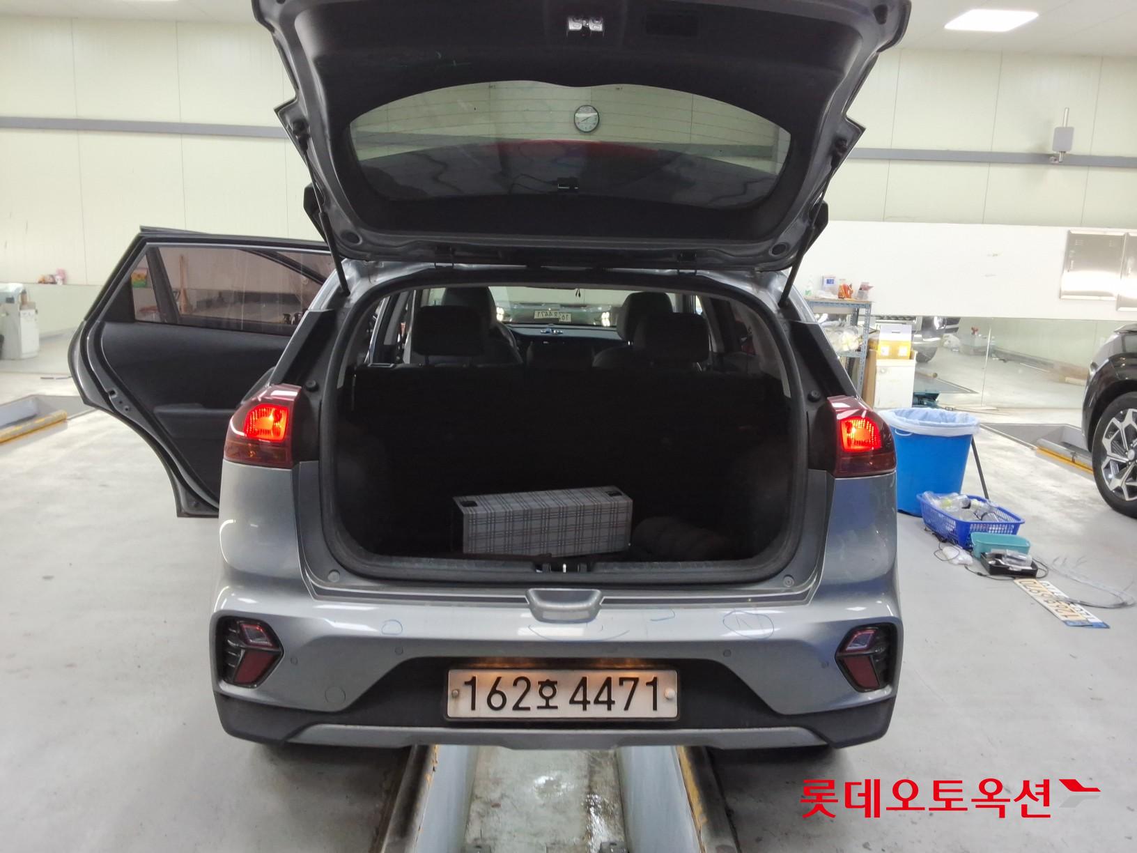 2021 - kia niro