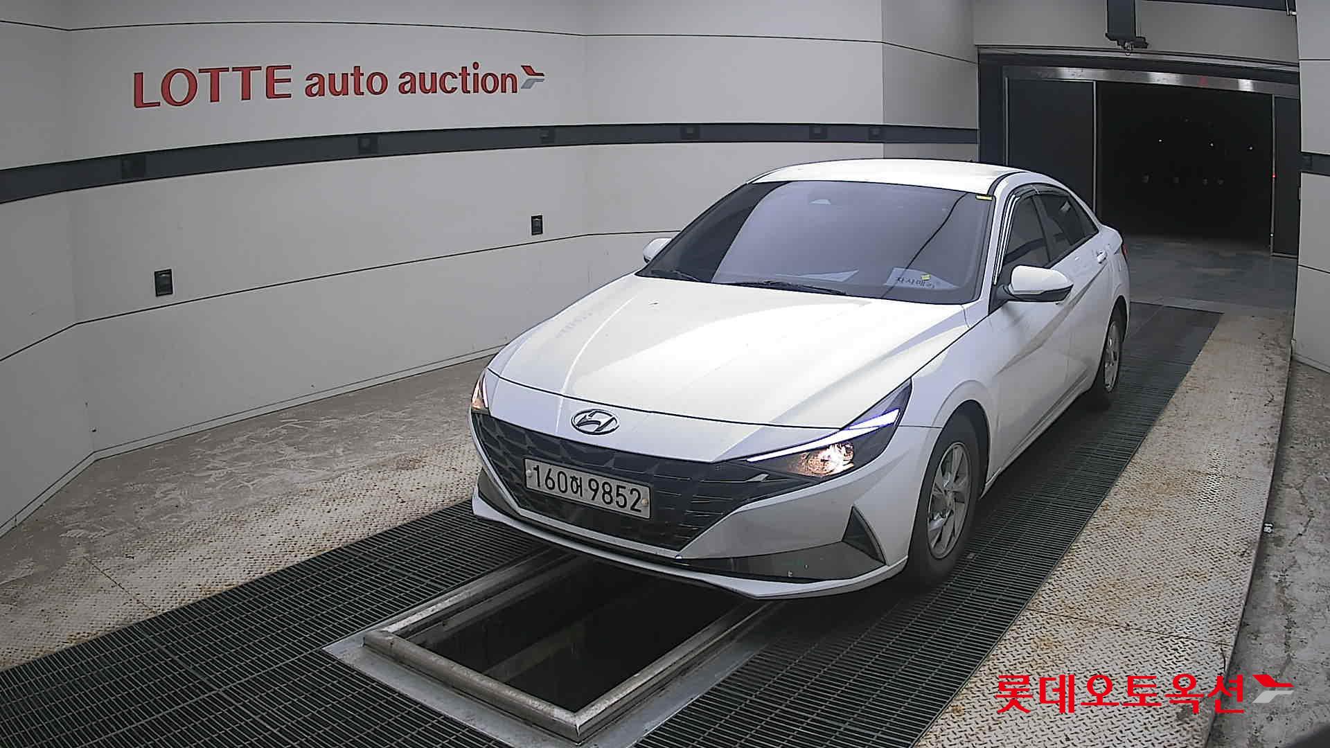 2021 - hyundai avante