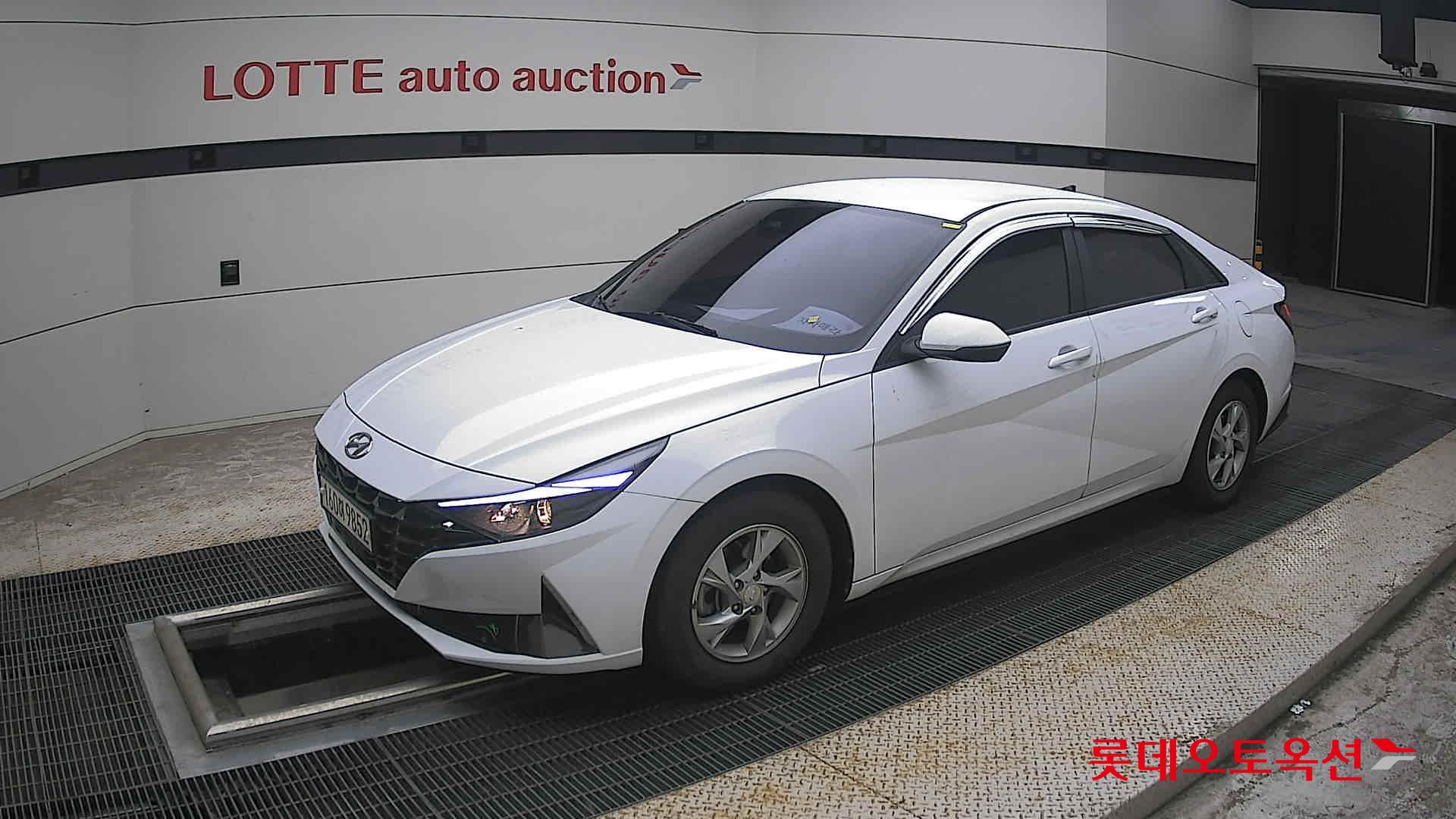 2021 - hyundai avante