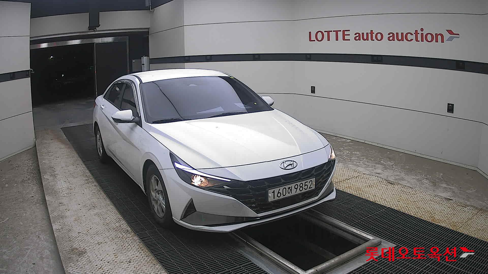 2021 - hyundai avante