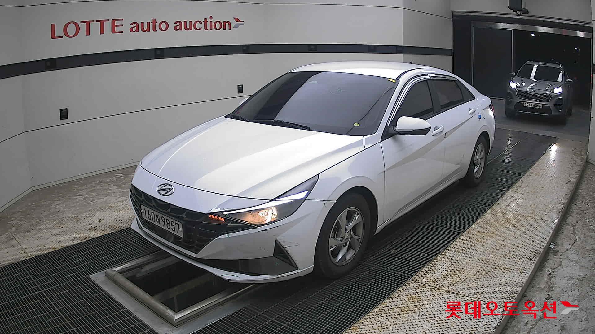 2021 - hyundai avante