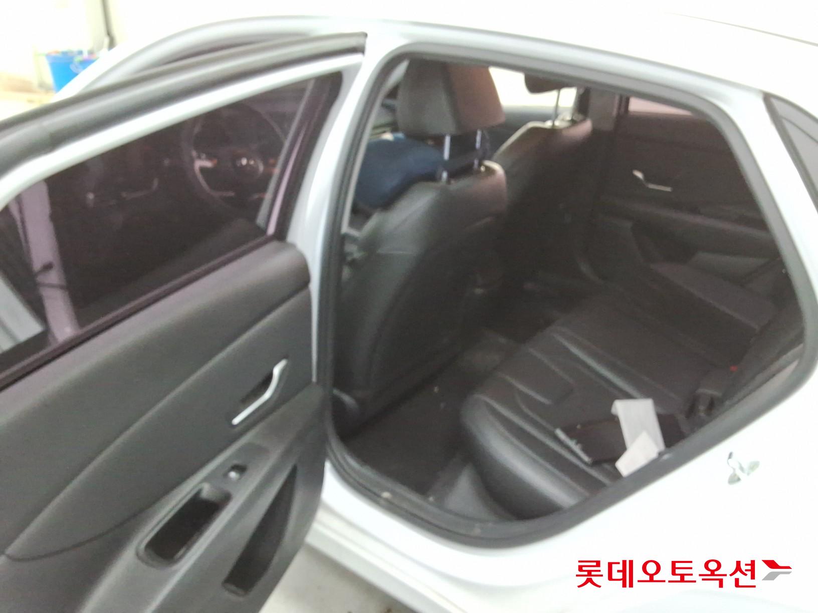 2021 - hyundai avante