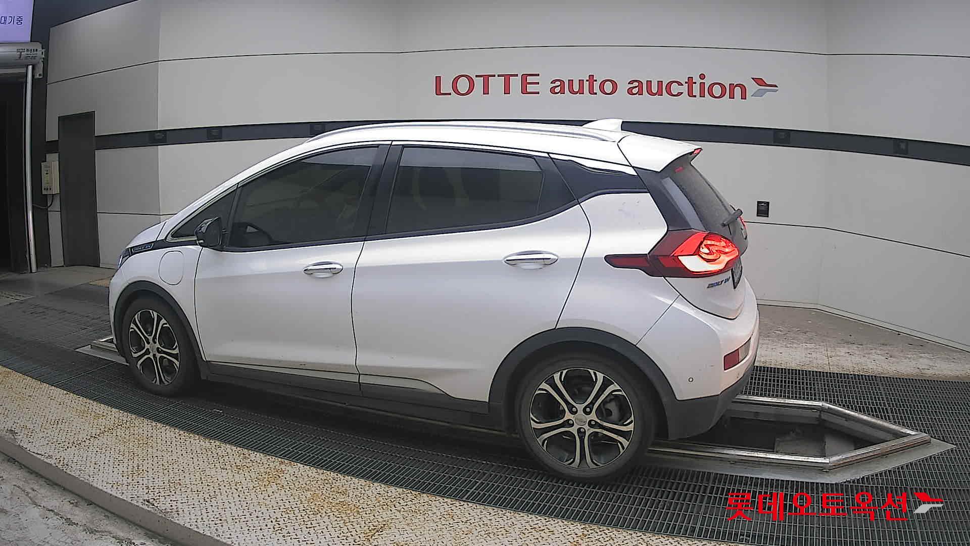 2019 - chevrolet bolt