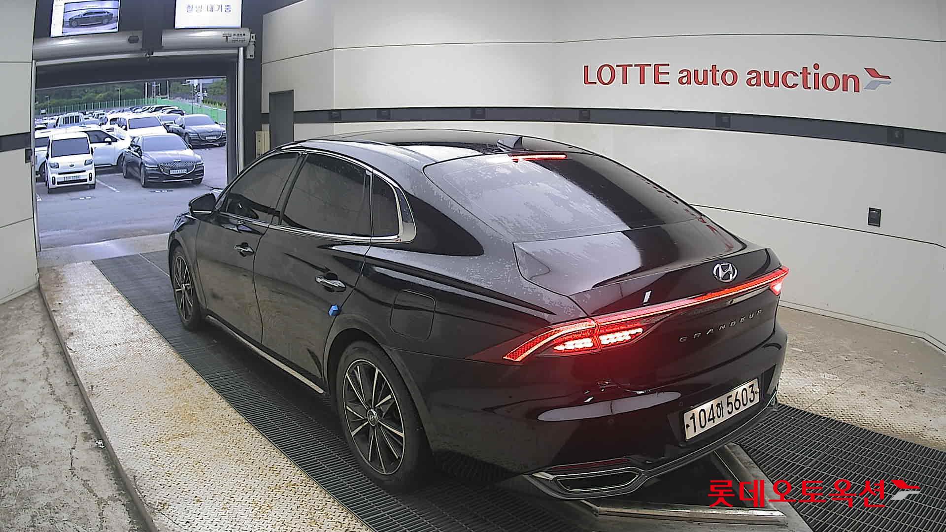 2020 - hyundai grandeur