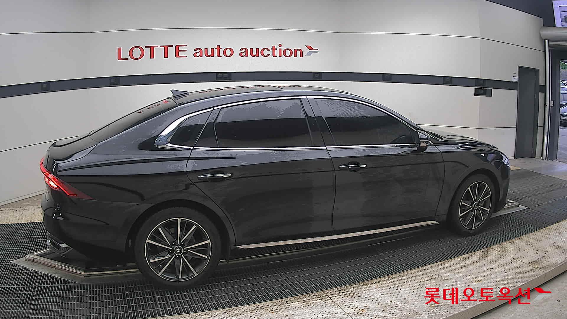 2020 - hyundai grandeur