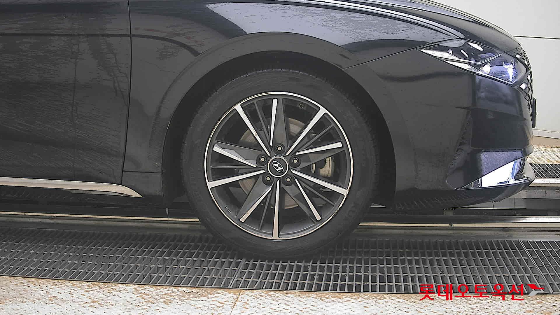 2020 - hyundai grandeur