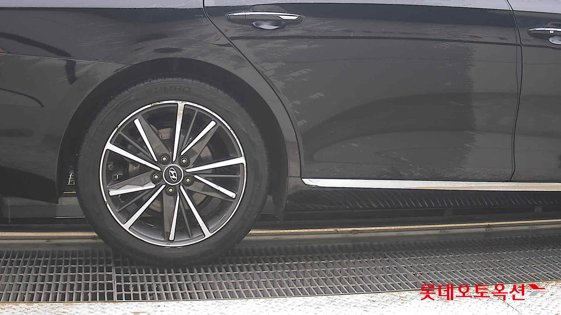 2020 - hyundai grandeur