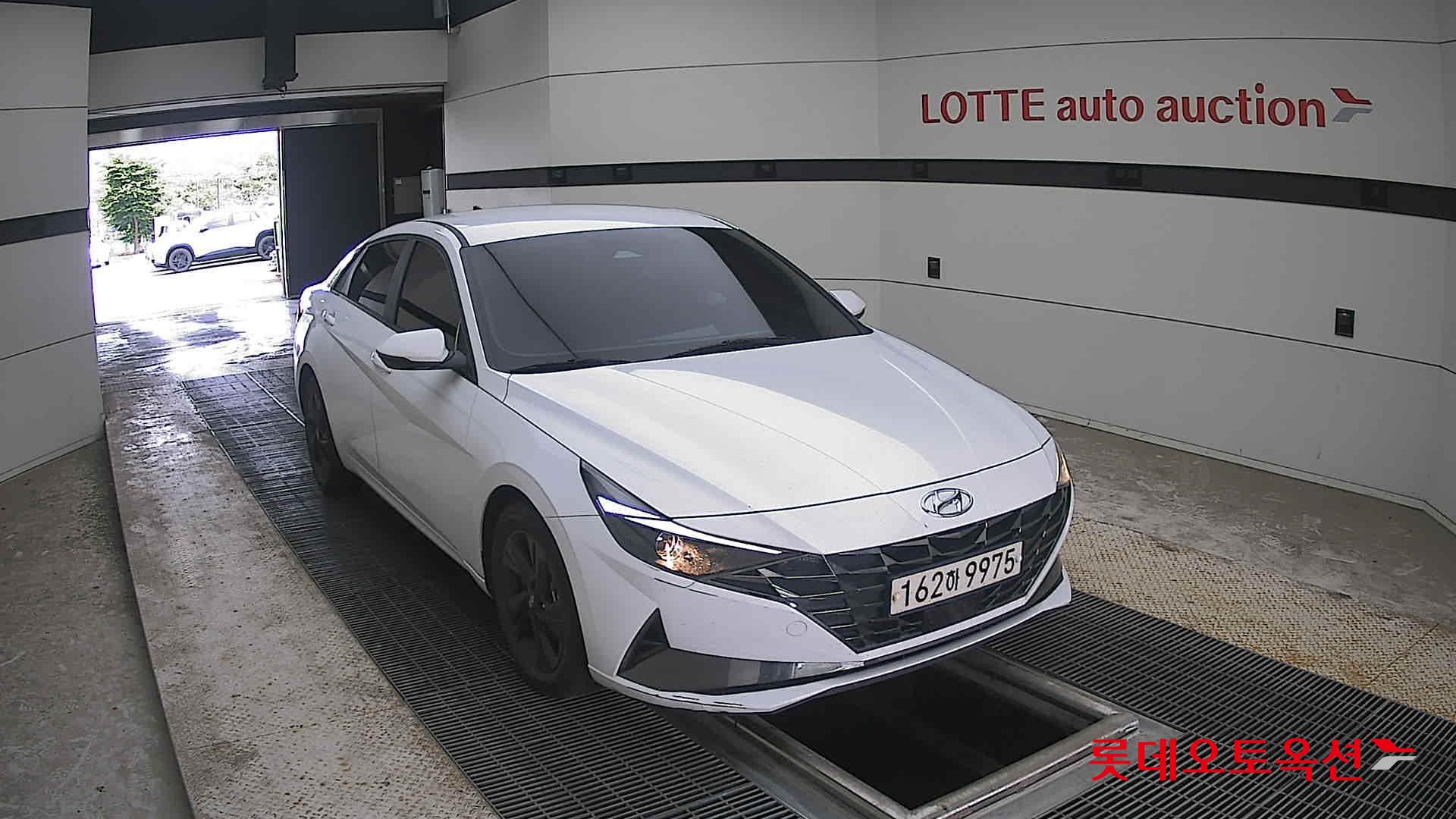 2021 - hyundai avante