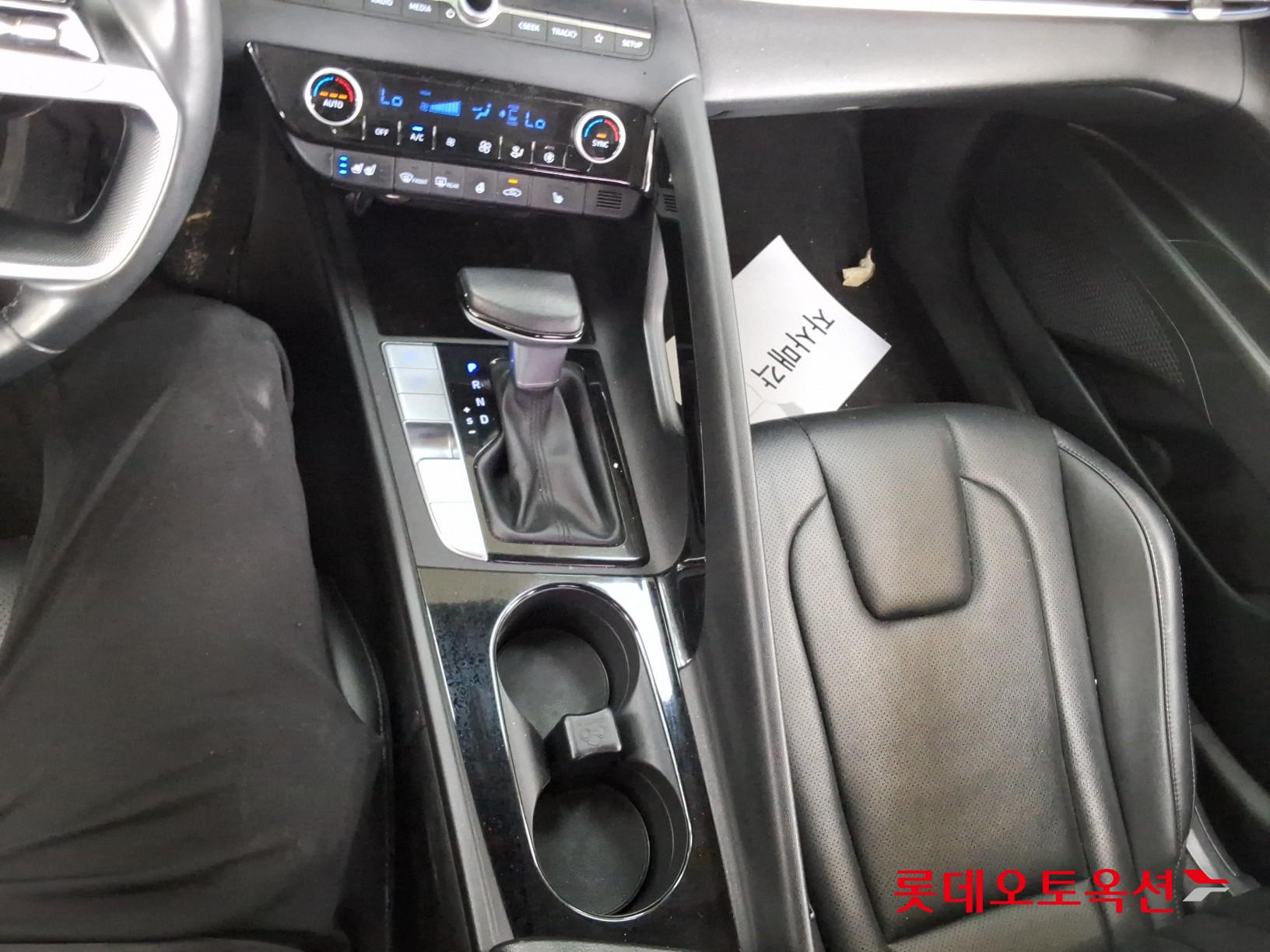 2021 - hyundai avante