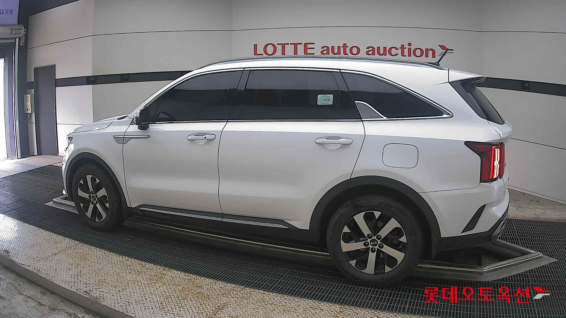 2021 - kia sorento