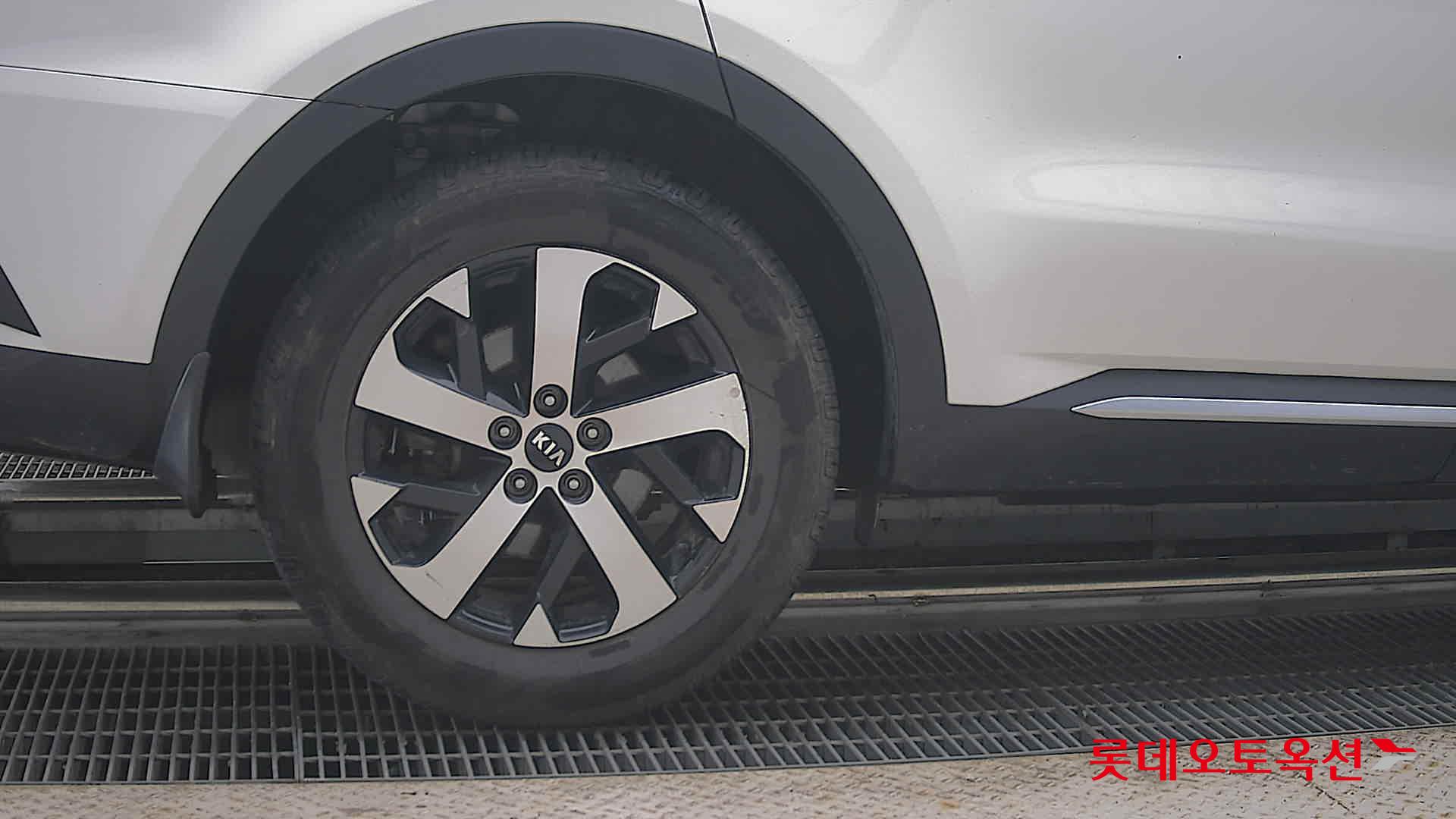 2021 - kia sorento